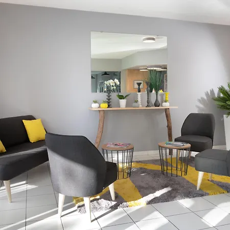 Des Frenes Euromedecine Hotell